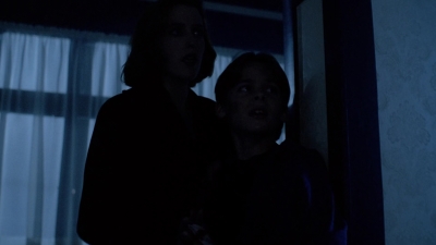 The_X-Files_S03E11_mp41389.jpg
