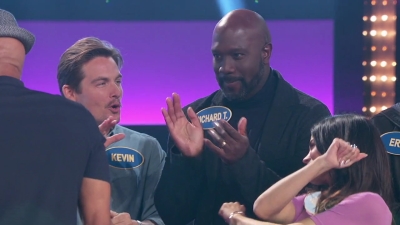 Celebrity_Family_Feud_S09E08_mkv1225.jpg