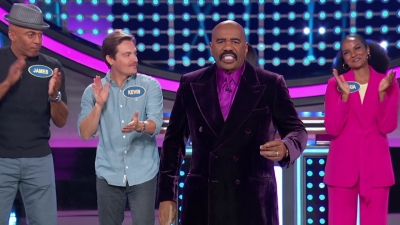 Celebrity_Family_Feud_S09E08_mkv1233.jpg